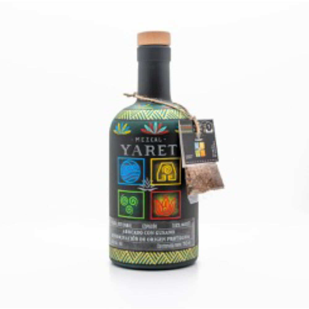 Mezcal Espadín Abocado con Gusano de Magüey Botella con Arte Alebrije 750 ML